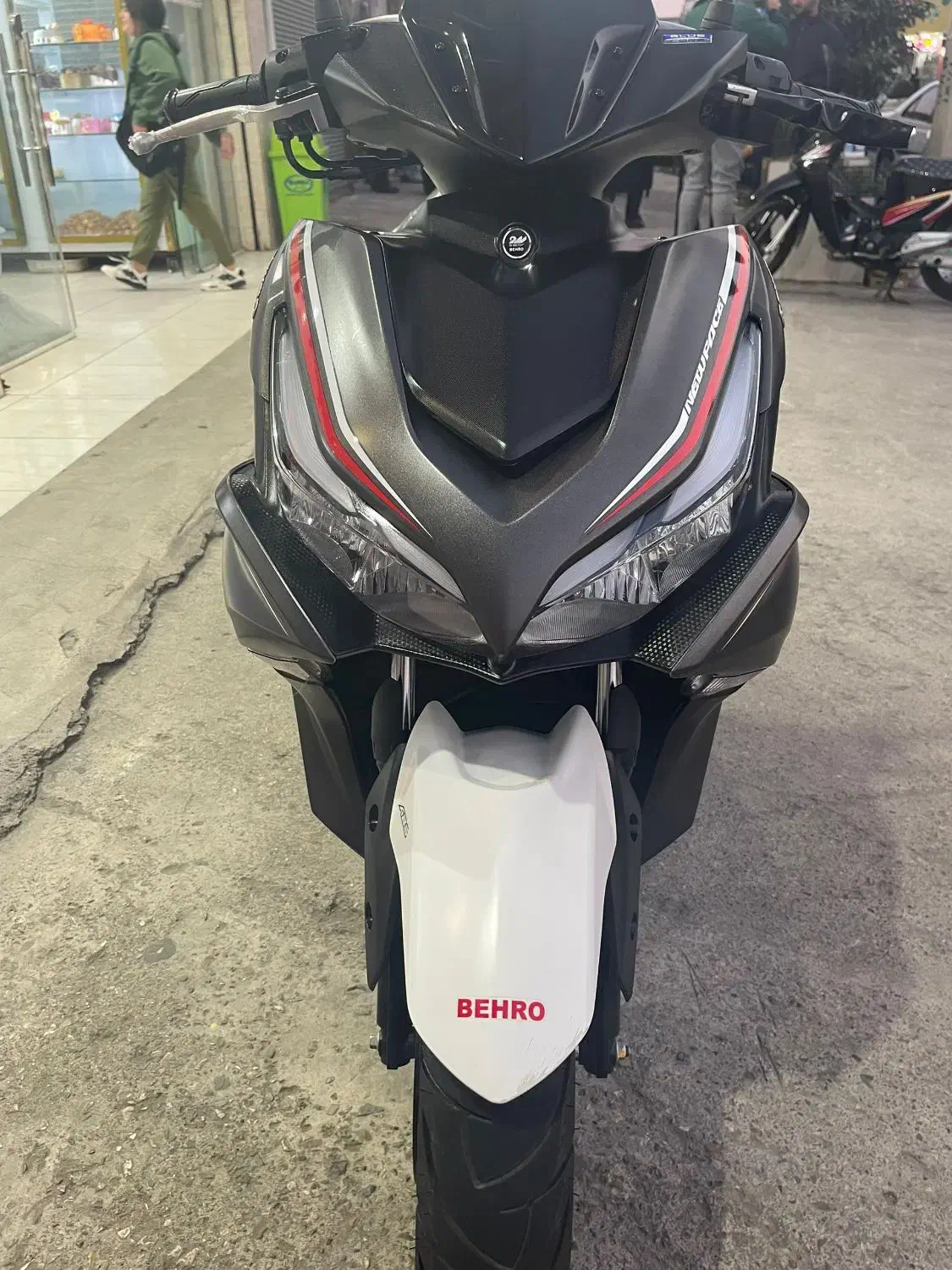 موتور طرح آیروکس مدل ۴۰۳|موتورسیکلت|ساری, |دیوار