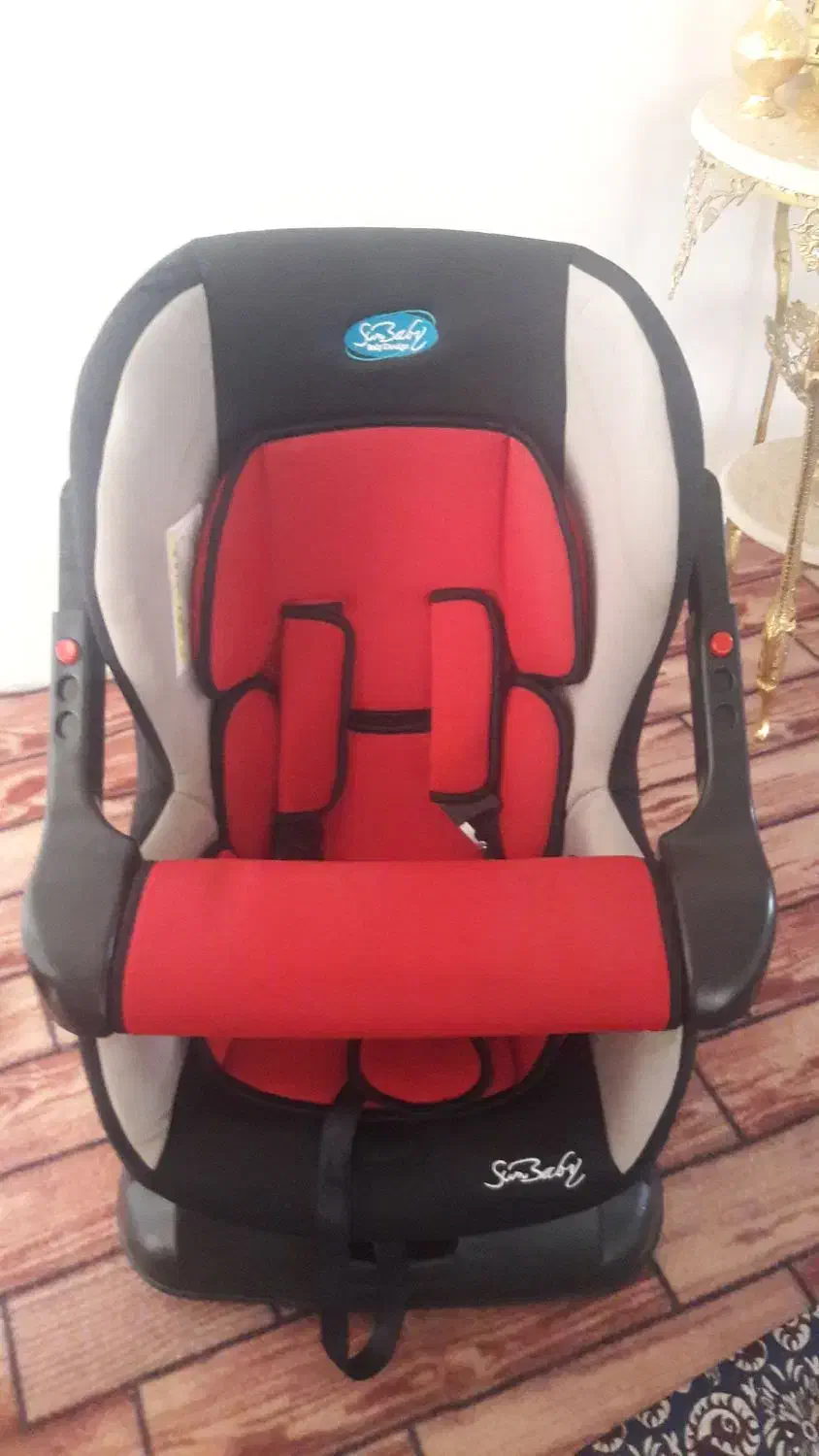 صندلی ماشین|تخت و صندلی بچه|مراغه, |دیوار