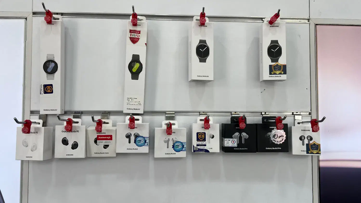 samsung Galaxy buds & watch|لوازم جانبی موبایل و تبلت|تهران, پونک|دیوار