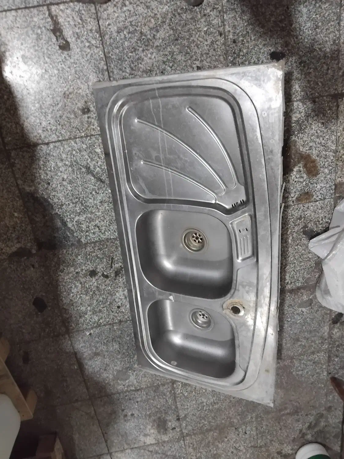 سینگ ظرفشویی|آب‌چکان و نظم‌دهنده ظروف|قم, کلهری|دیوار