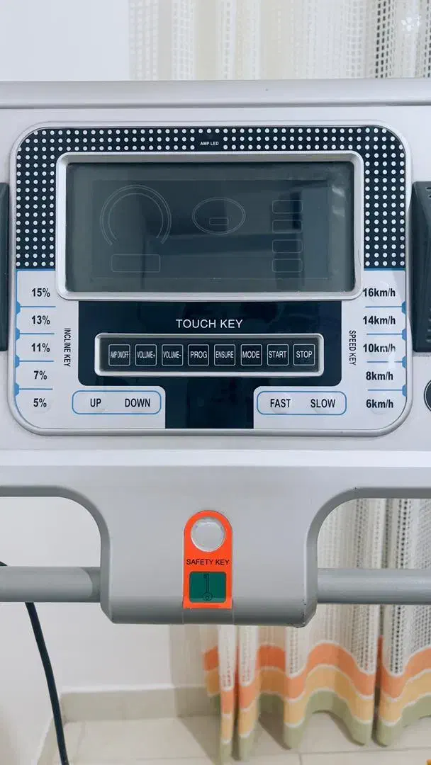 دستگاه تردمیل|تجهیزات ورزشی|رشت, رشتیان|دیوار