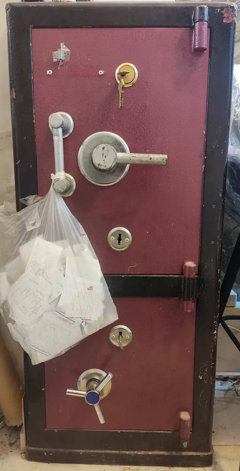 گاوصندوق مارک کاوه|فروشگاه و مغازه|سمنان, |دیوار