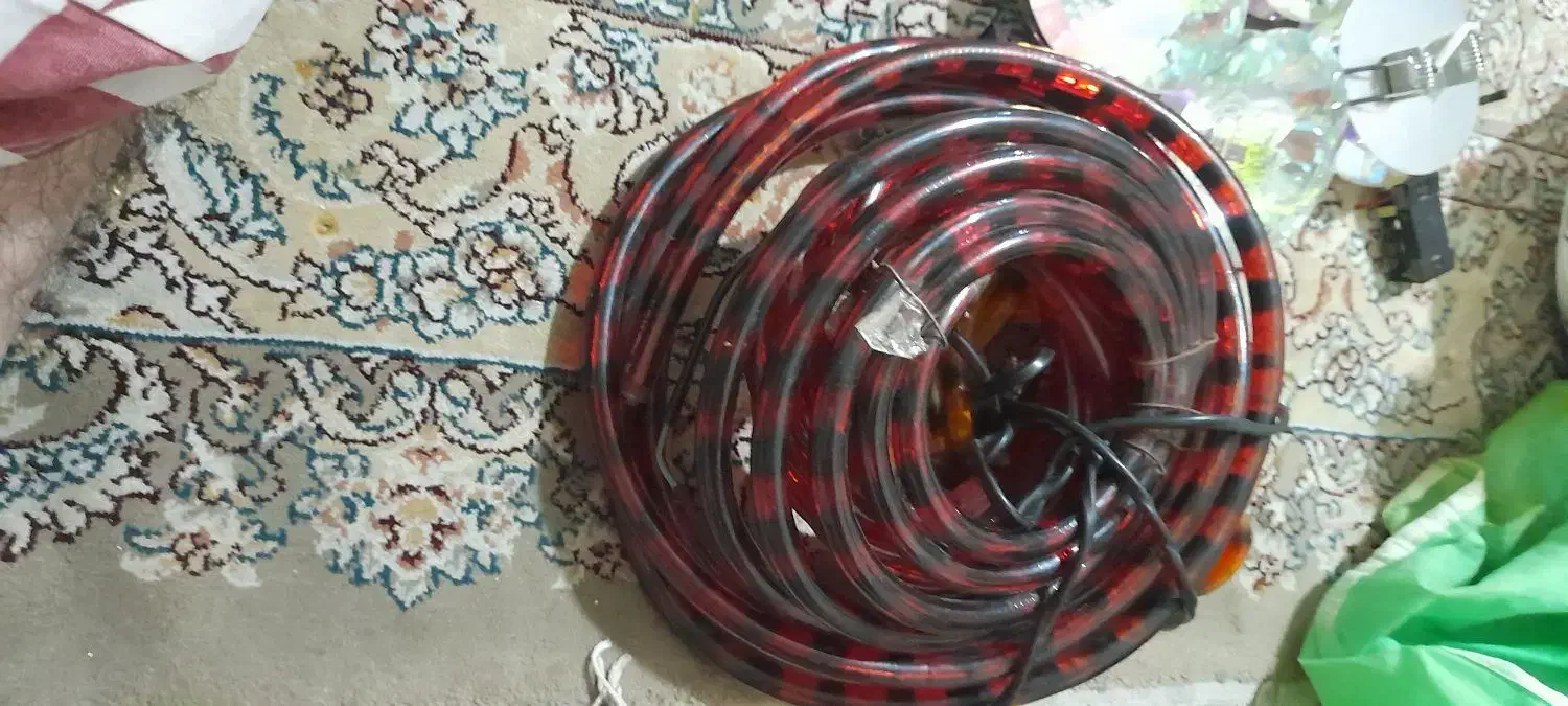 لامپ|لامپ و چراغ|مشهد, قائم|دیوار