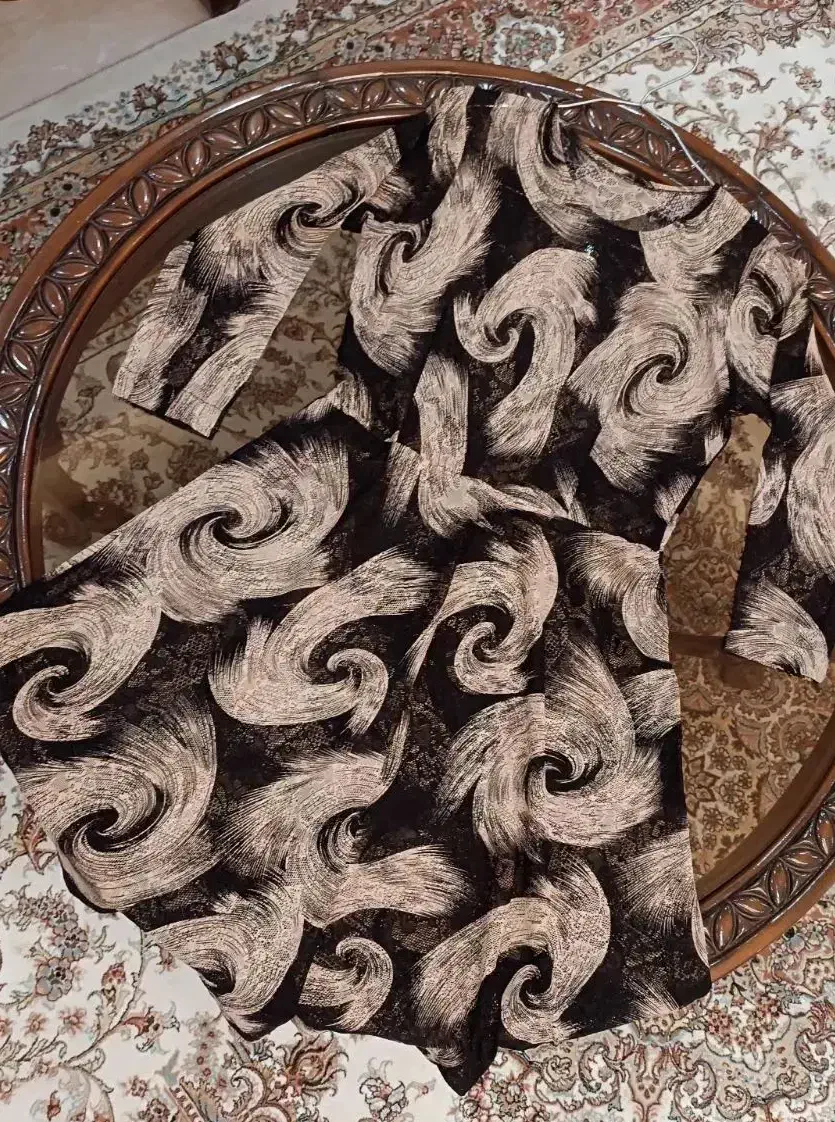 لباس زنانه|لباس|کرج, کرج نو|دیوار