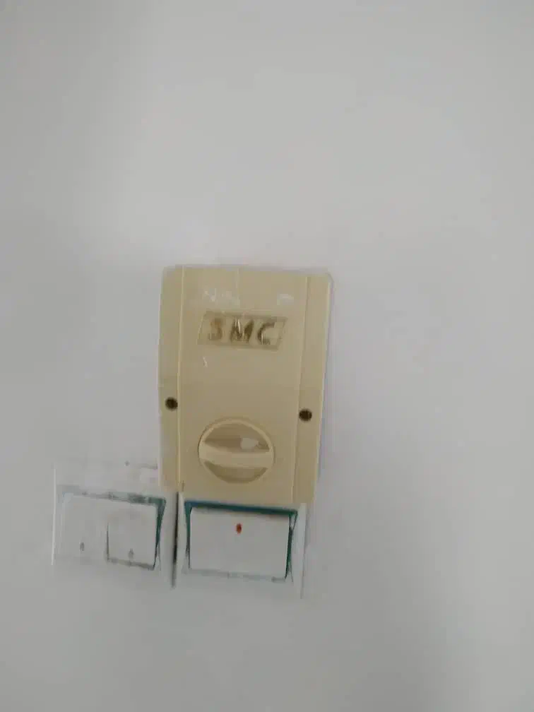 پنکه سقفی خورموج|پنکه و تصفیهکنندهٔ هوا|خورموج, |دیوار