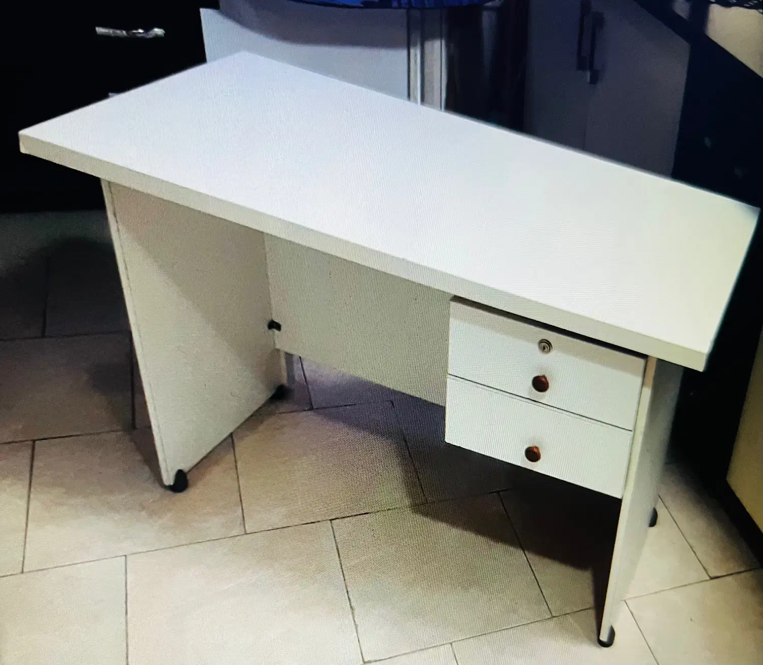 میز کار|میز تحریر و کامپیوتر|تهران, دولاب|دیوار