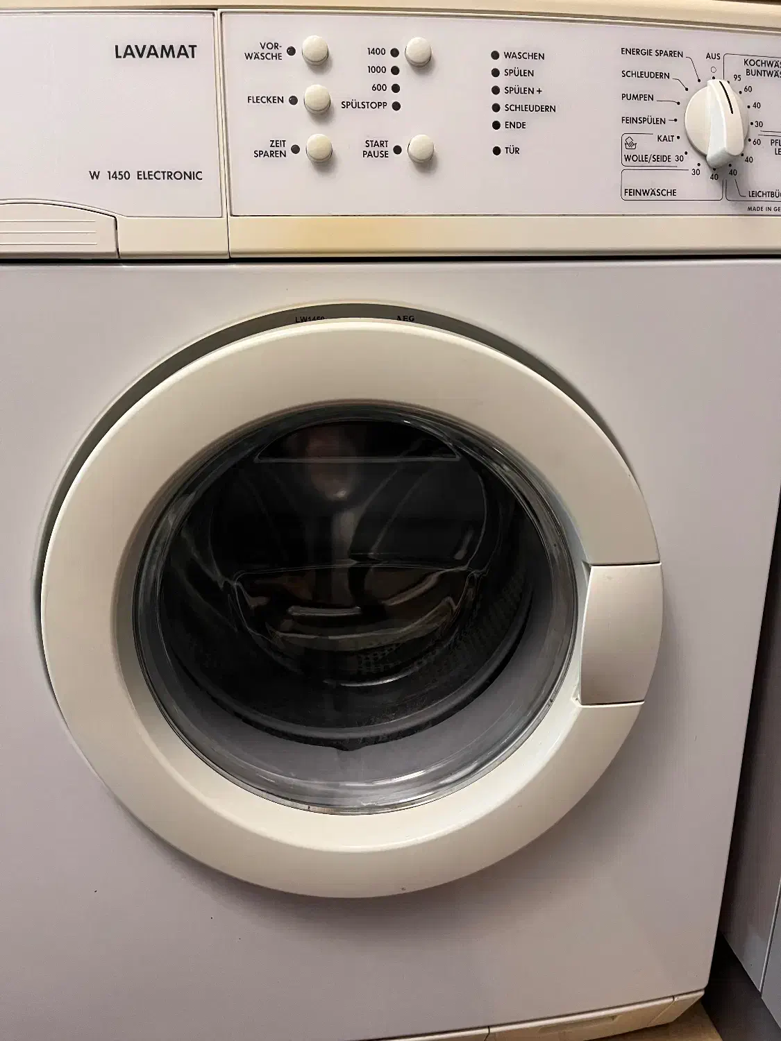 ماشین لباسشوییAEG|ماشین لباسشویی و خشک‌کن لباس|مشهد, چهارچشمه|دیوار