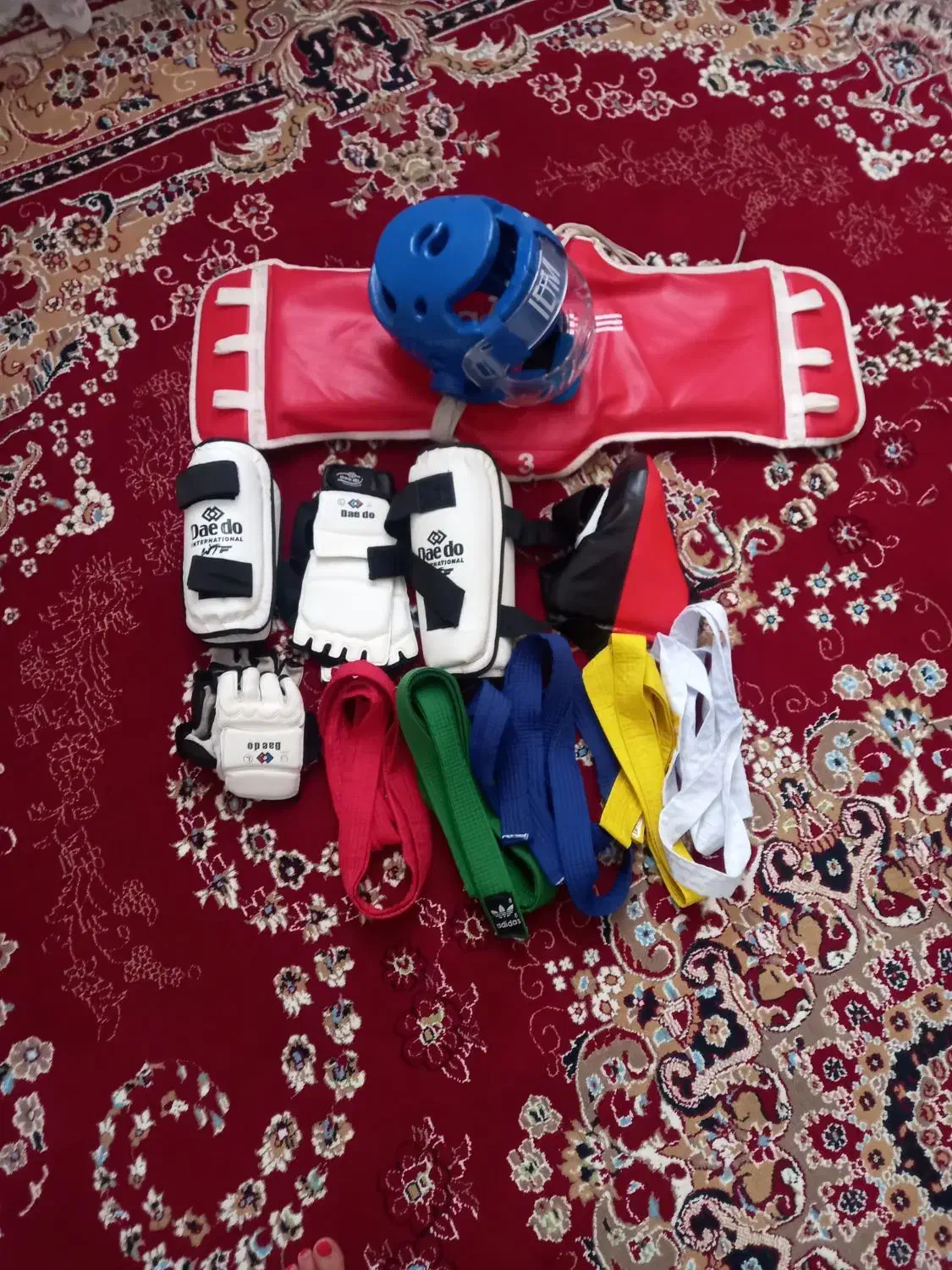 ست کامل تکواندو|تجهیزات ورزشی|اسلامآباد غرب, |دیوار