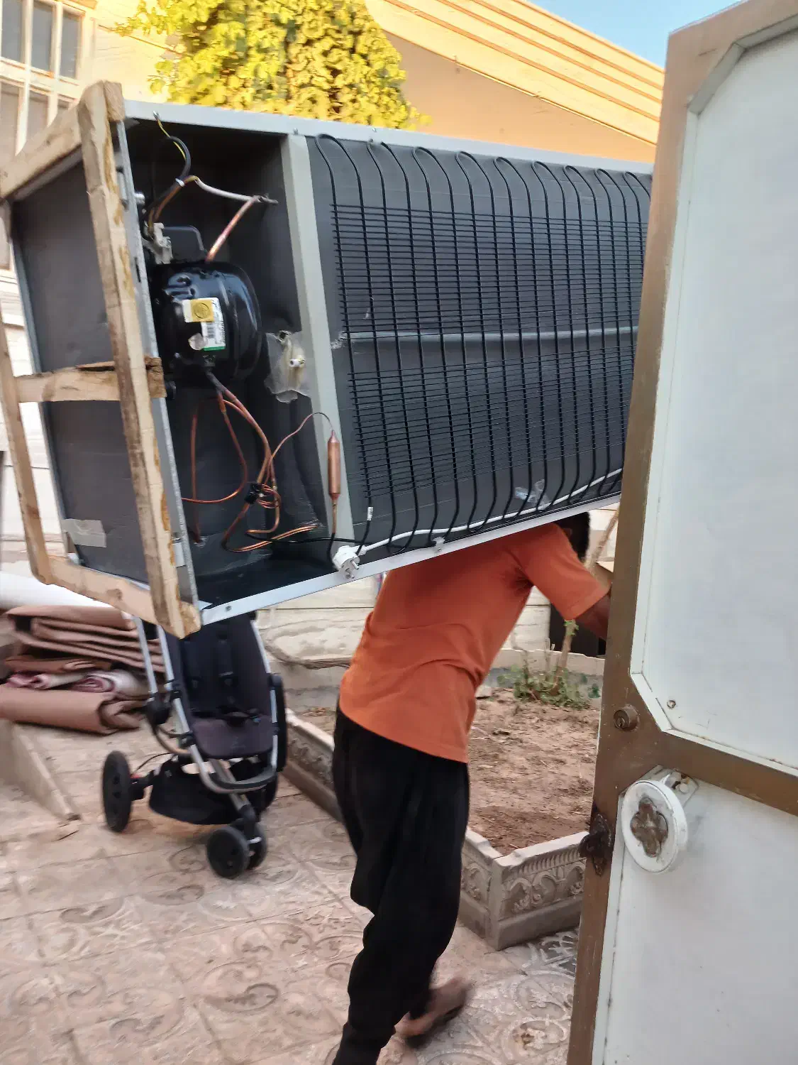 حمل اثاثیه منزل|خدمات حمل و نقل|اسفراین, |دیوار