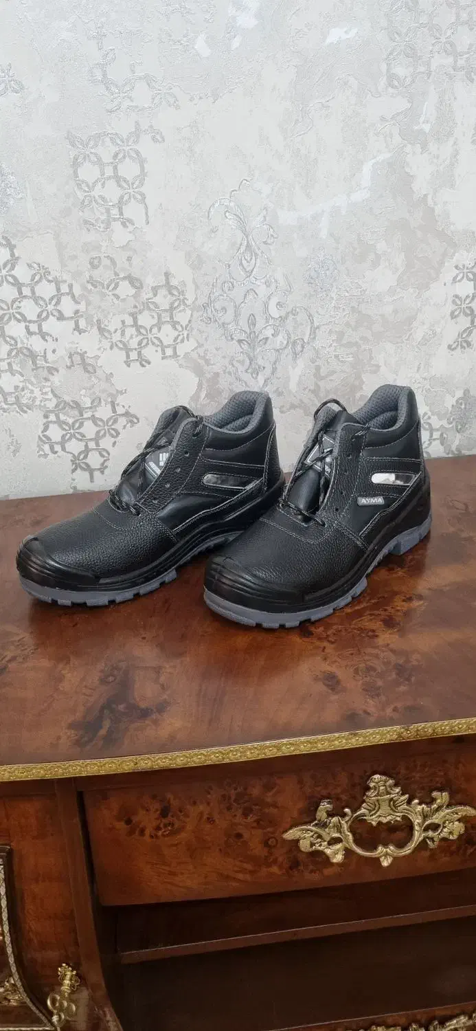 کفش ایمنی نو|کیف، کفش، کمربند|تبریز, |دیوار