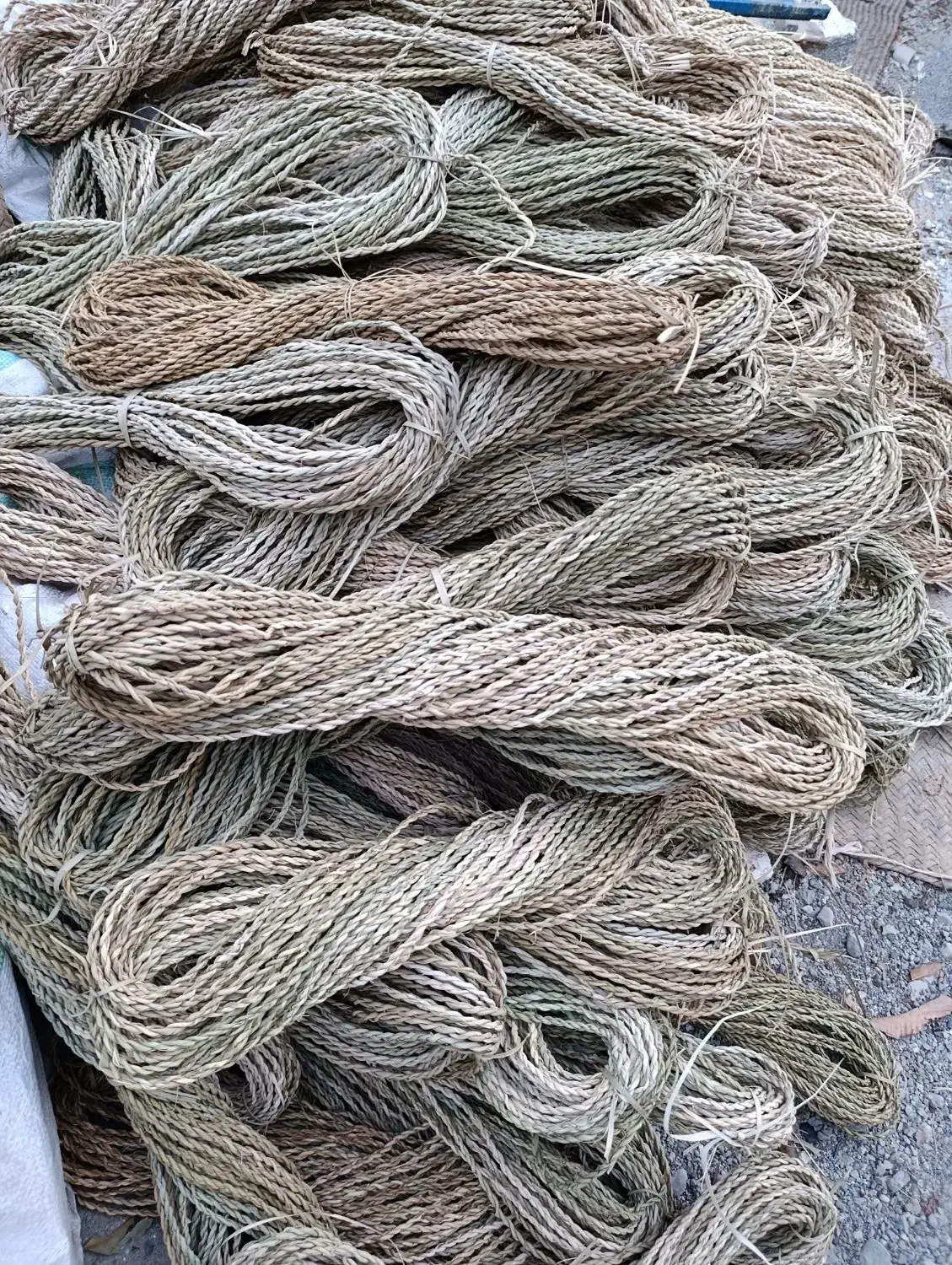 طناب حصیری چهل متری|صنایع دستی و سایر لوازم تزئینی|میناب, |دیوار