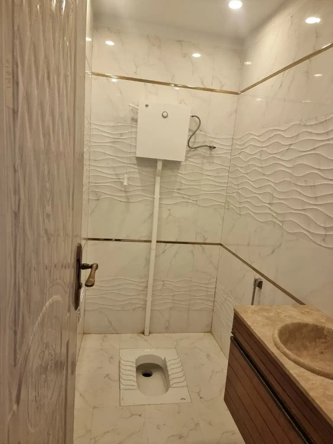 پیش فروش ۸۰ متر خوش نقشه بدون پرتی|پیش‌فروش املاک|تهران, سازمان برنامه شمالی|دیوار