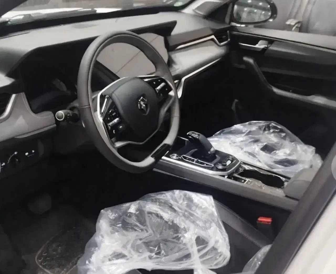 ریرا مدل 404 مشکی شرایطی و نقد با تحویل آنی|خودرو سواری و وانت|تهران, حصار بوعلی|دیوار