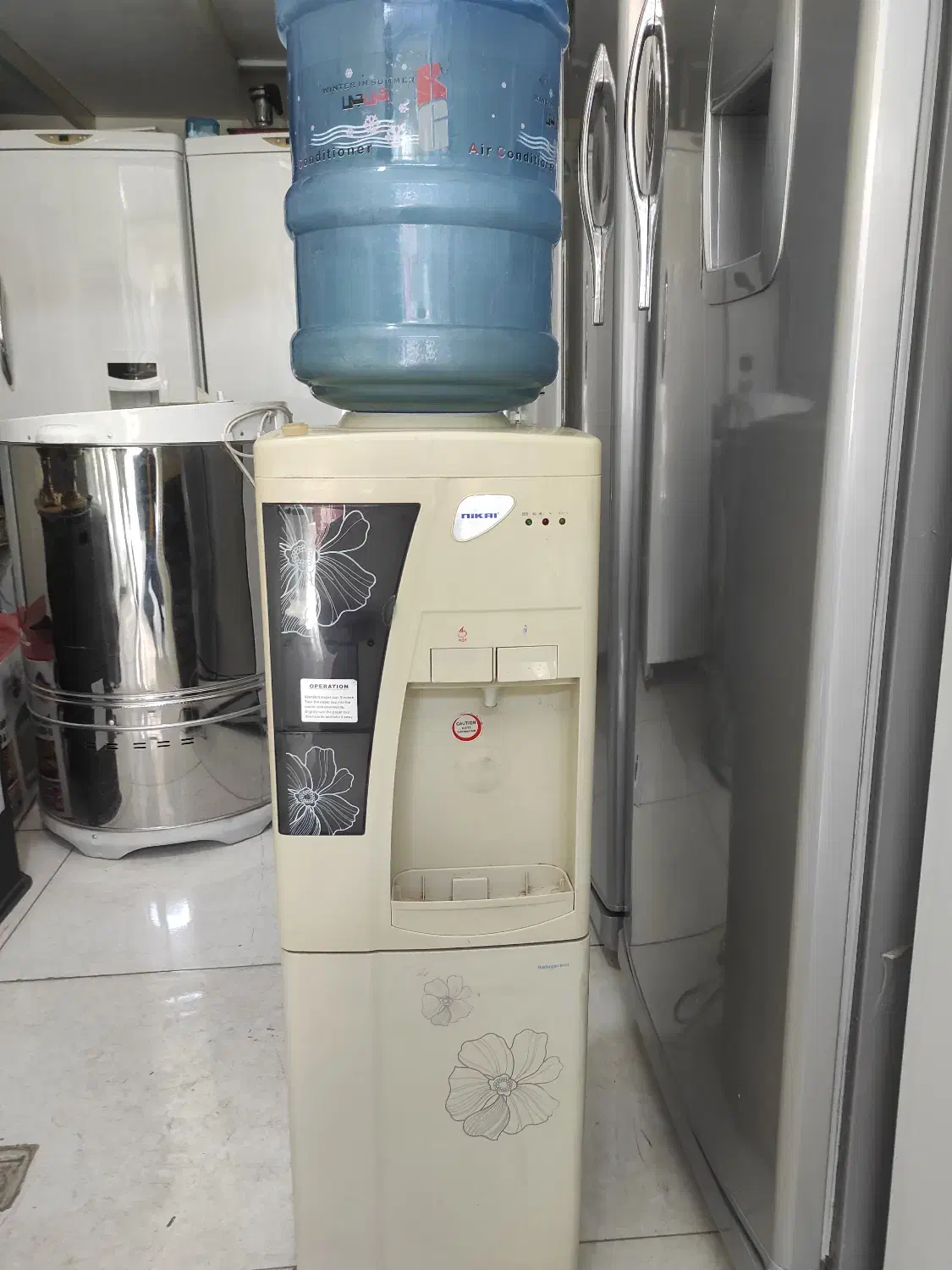 آبسردکن و گرم کن یخچال دار|آب‌سردکن و تصفیه آب|سقز, |دیوار