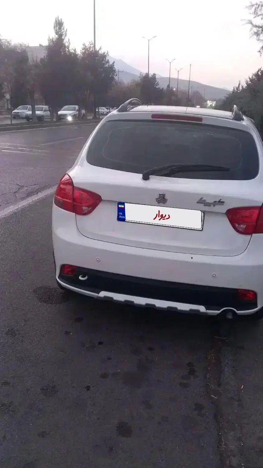 کوئیک سفیدمشکی بیرنگ|خودرو سواری و وانت|همدان, |دیوار