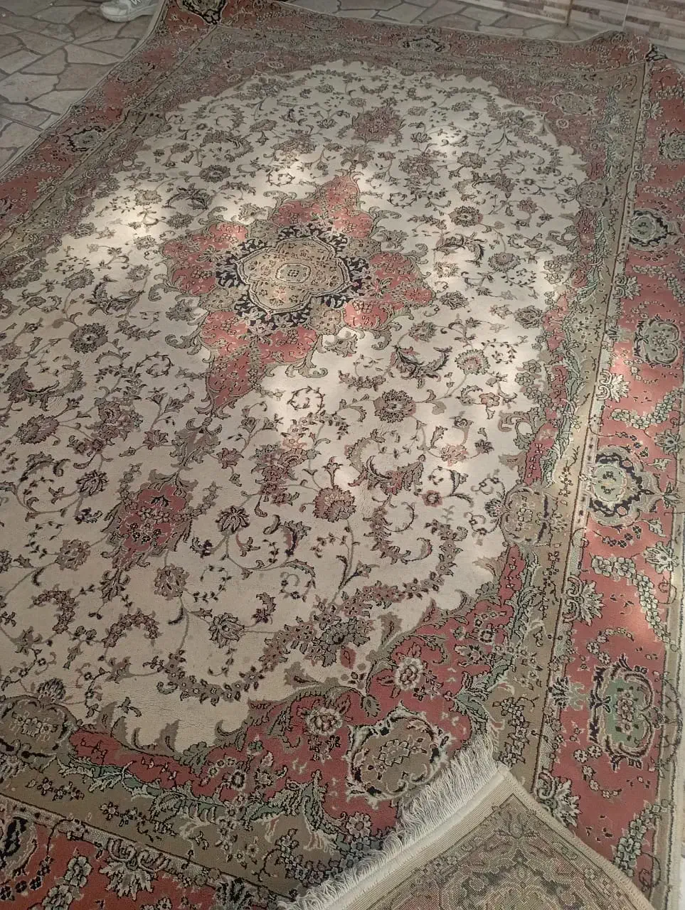 فرش ۶متری تمیز تمیزوسالم به فروش میرسد|فرش|آبادان, |دیوار