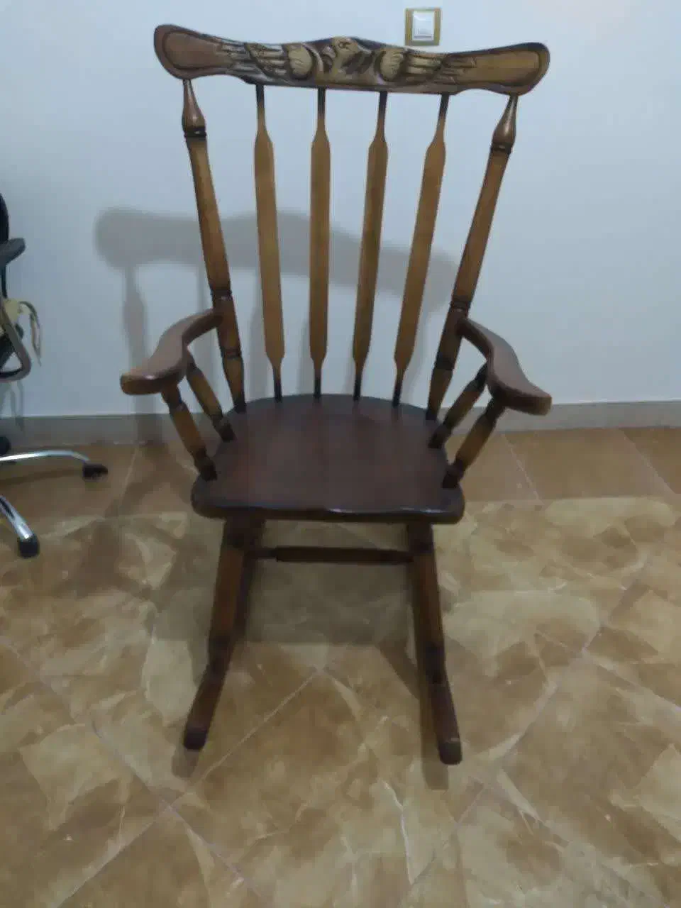 صندلی چوبی راک|صندلی و نیمکت|تویسرکان, |دیوار