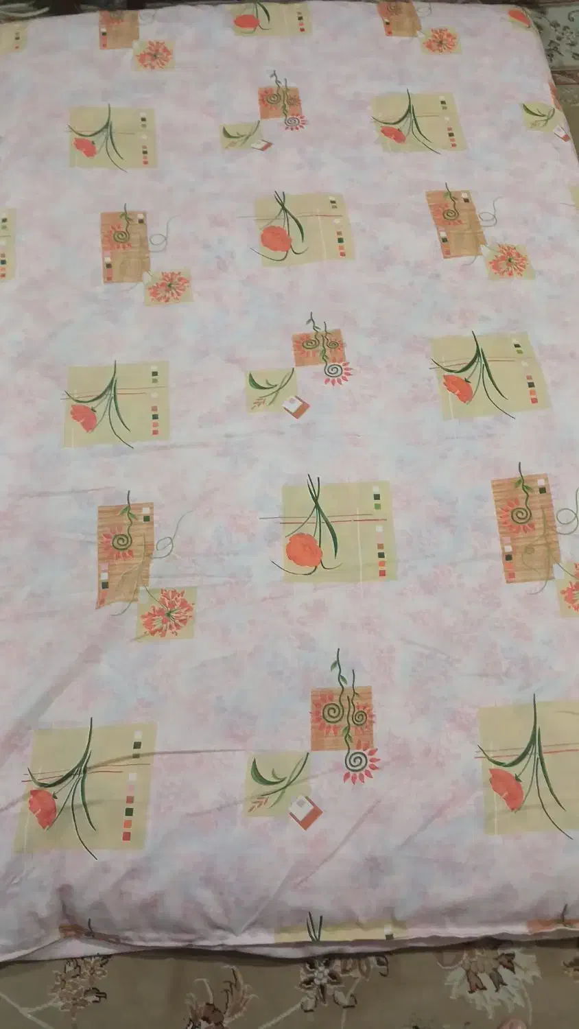 تشک بزرگ|رختخواب، بالش، پتو|الوند, |دیوار