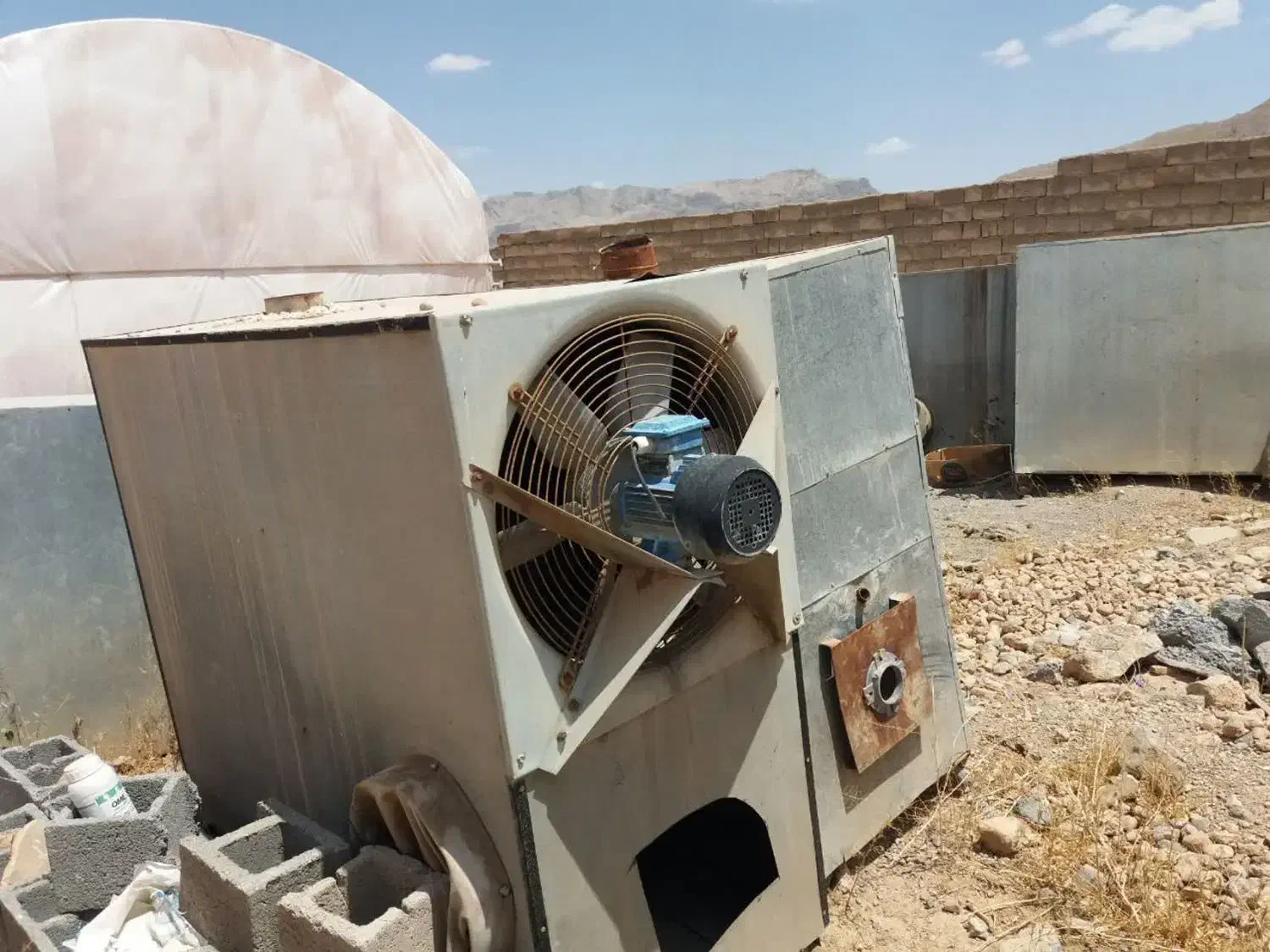 بخاری گلخانه کارکرده|بخاری، هیتر، شومینه|دهاقان, |دیوار