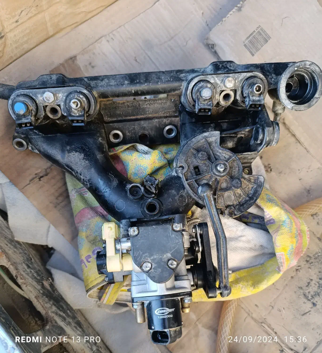 مینوفولد پژو قدیم|قطعات یدکی و لوازم جانبی|جالق, |دیوار