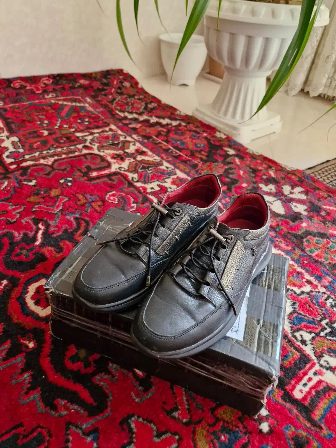 کتونی چرم و راحت|کیف، کفش، کمربند|قرچک, زیبا شهر|دیوار