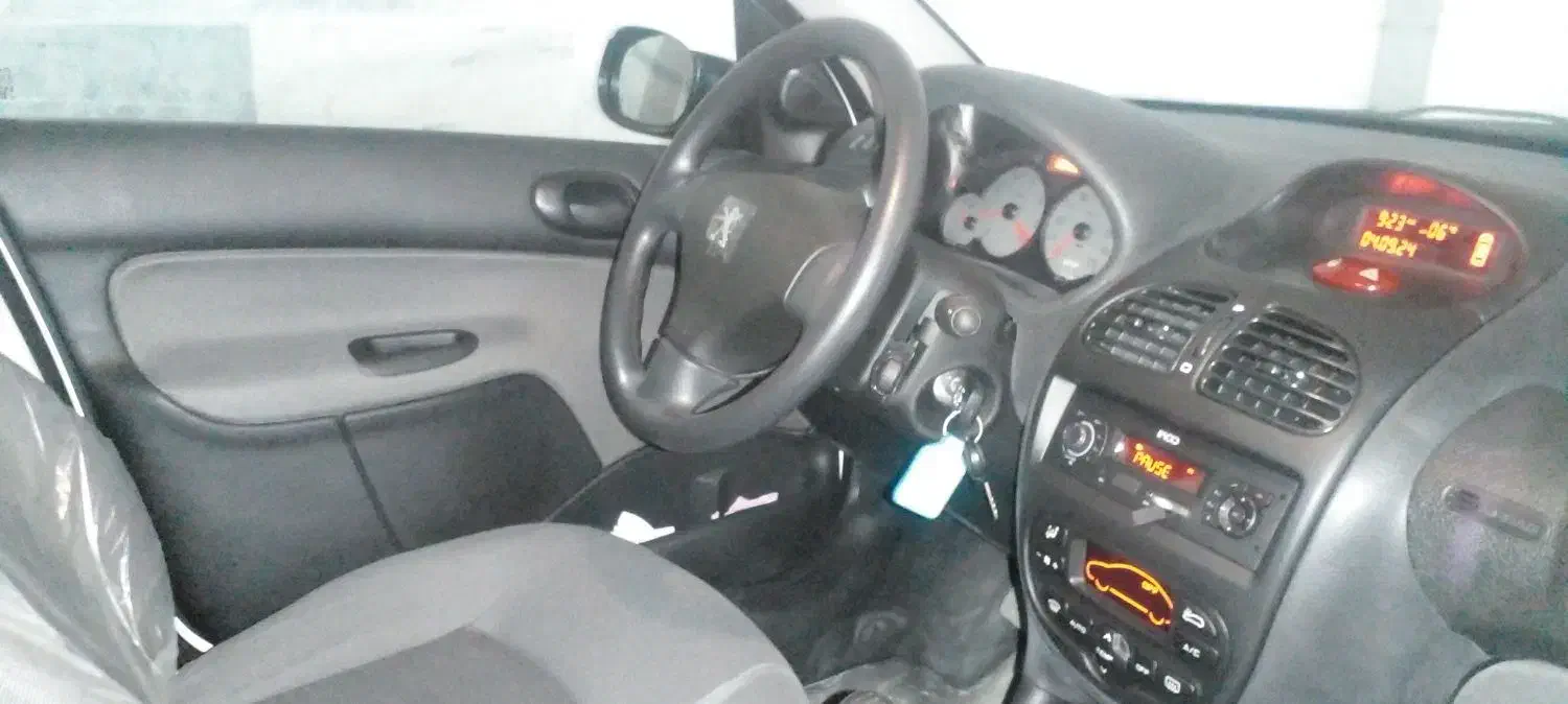 پژو ۲۰۶ تیپ سه پانوراما سفید خشک صفر|خودرو سواری و وانت|کرج, مهرویلا شمالی|دیوار