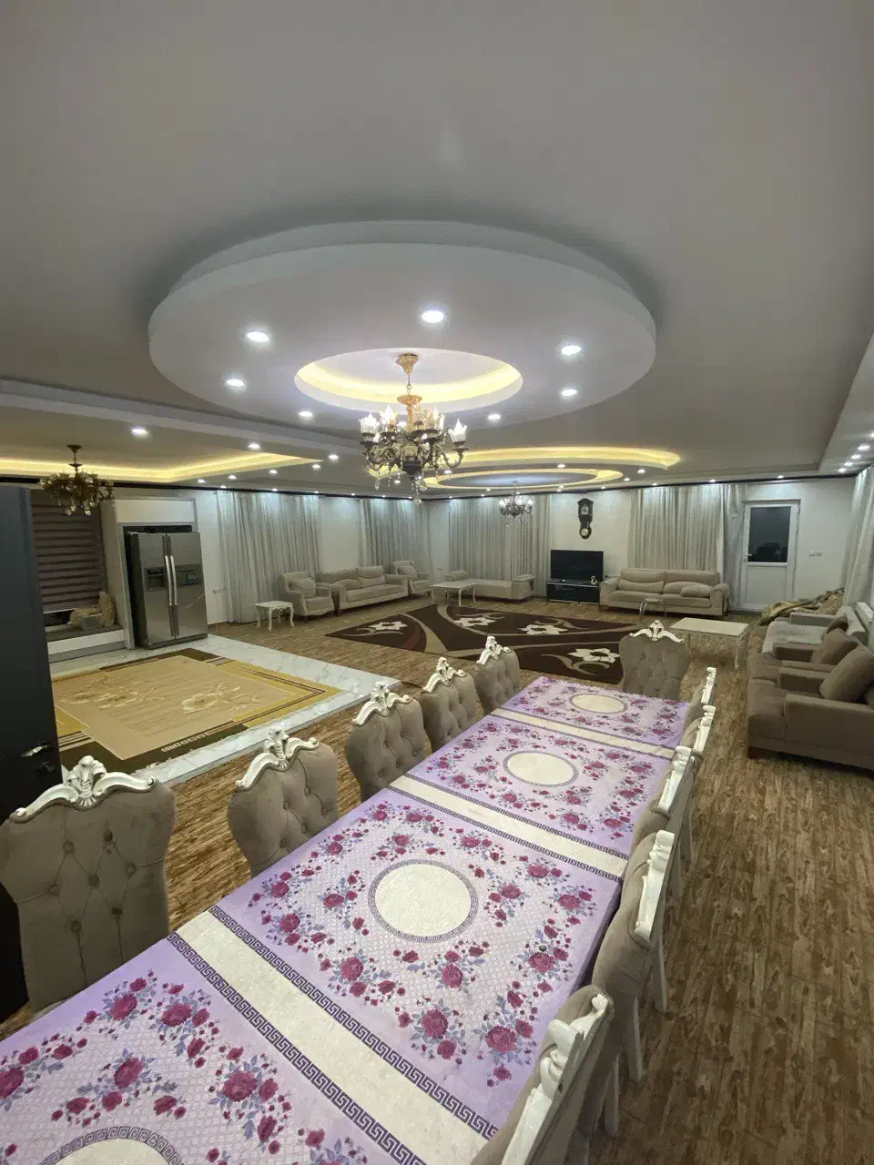 ویلا باغ استخردار فوق لوکس و نزدیک|اجارهٔ کوتاهمدت ویلا و باغ|مهاباد (آذربایجان غربی), |دیوار