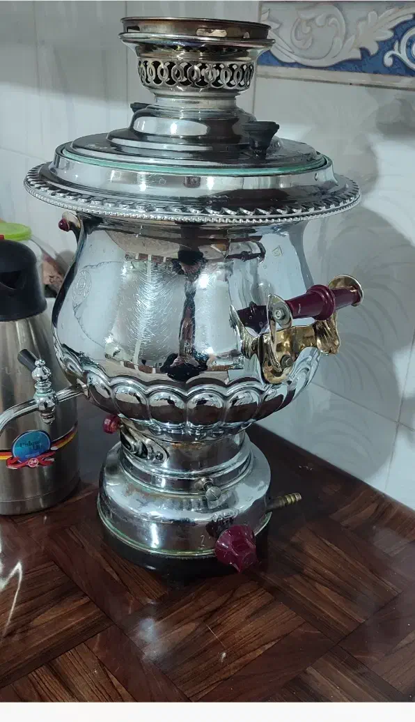 سماور ۱۰ لیتری و فلاسک|سماور، چای‌ساز، قهوه‌ساز|کرمانشاه, |دیوار