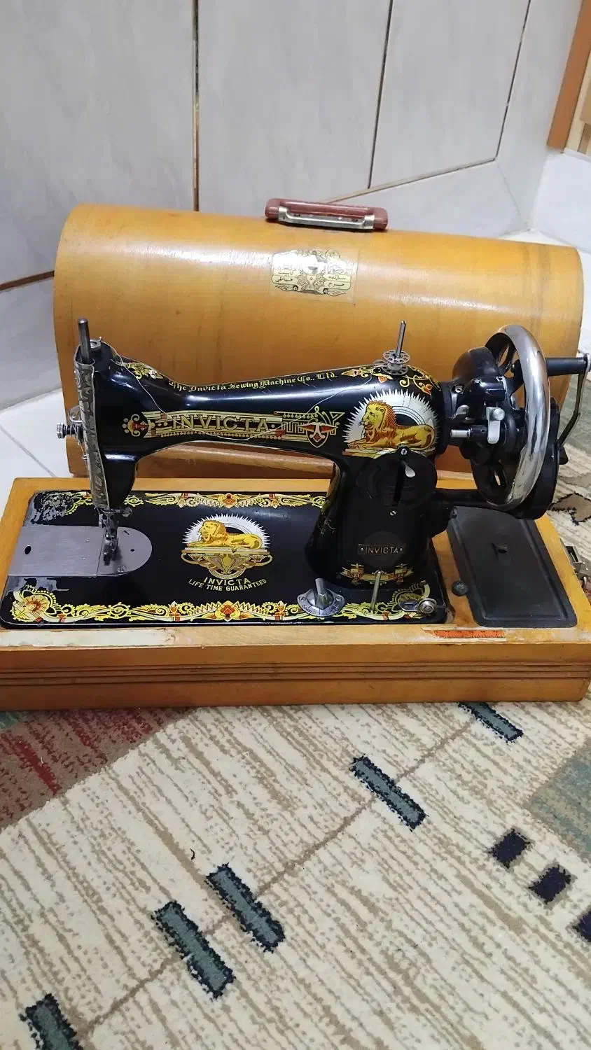 چرخ خیاطی قدیمی|کلکسیون اشیاء عتیقه|شاهین‌شهر, گرگاب|دیوار