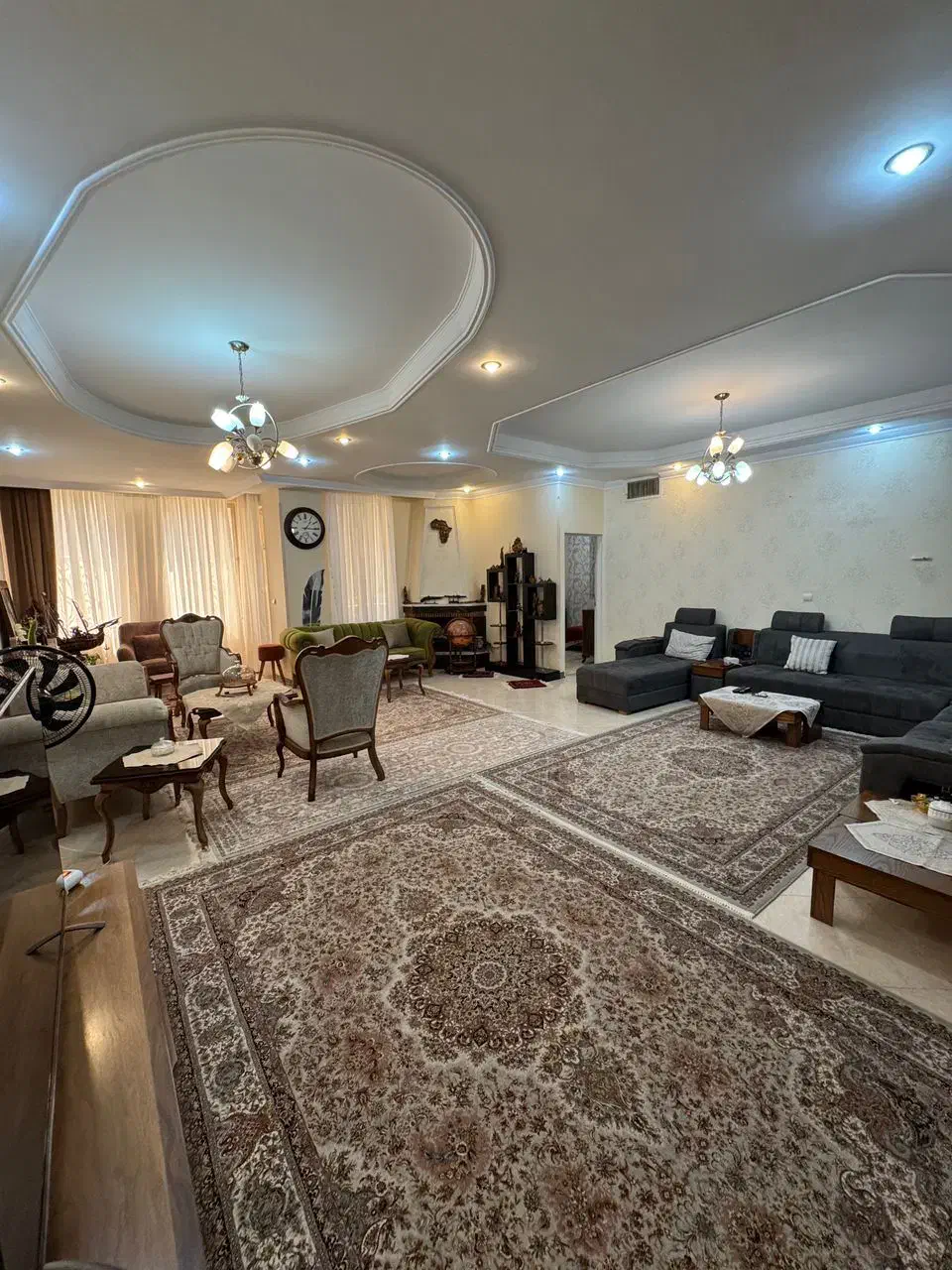 واحد۱۶۰ متری با سالن بزرگ و آشپزخانه مدرن/بوستان ۵|اجارهٔ آپارتمان|کرج, باغستان|دیوار