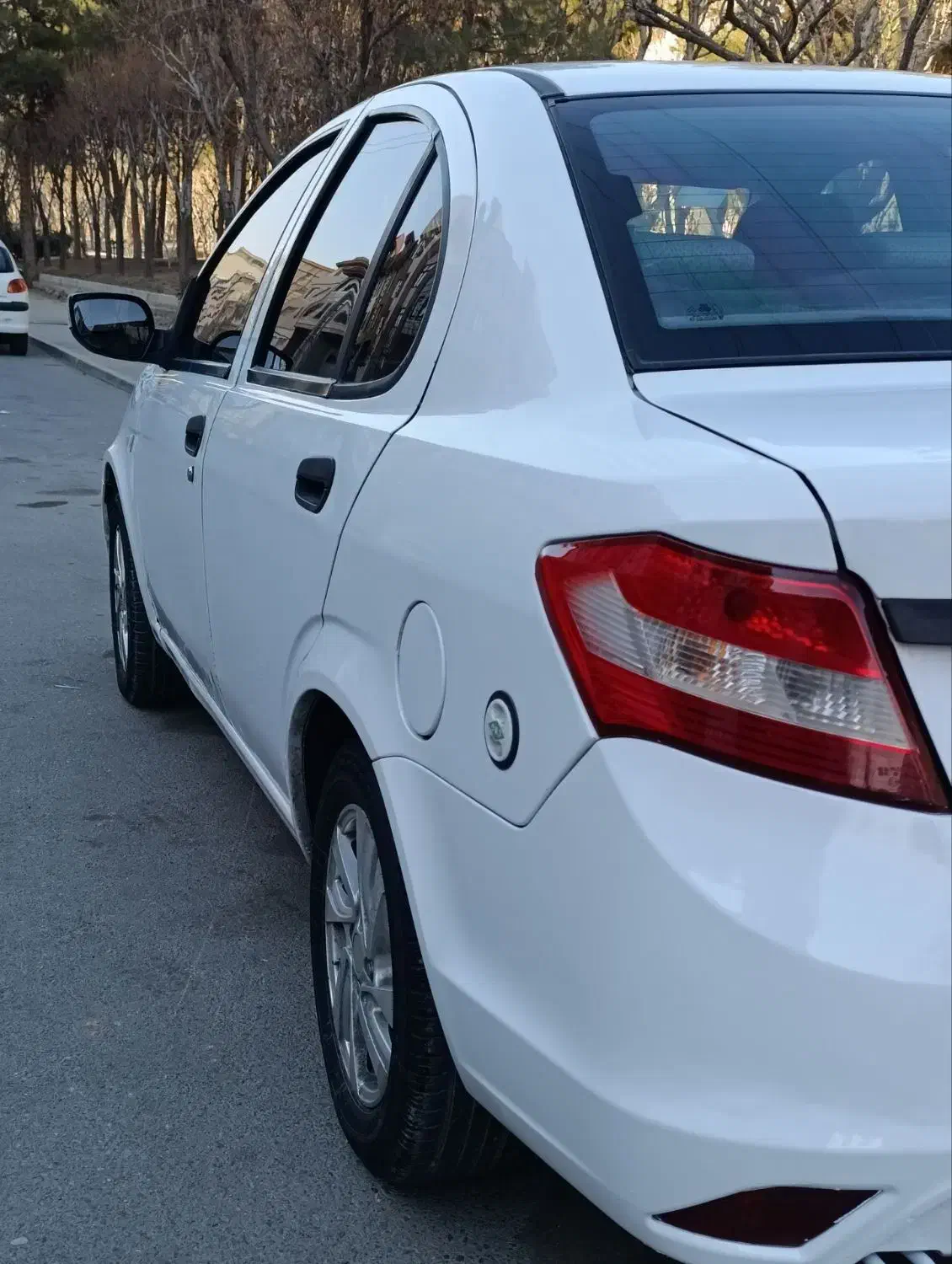 ساینا مدل ۹۷|خودرو سواری و وانت|کرج, شهرک جهان‌نما|دیوار