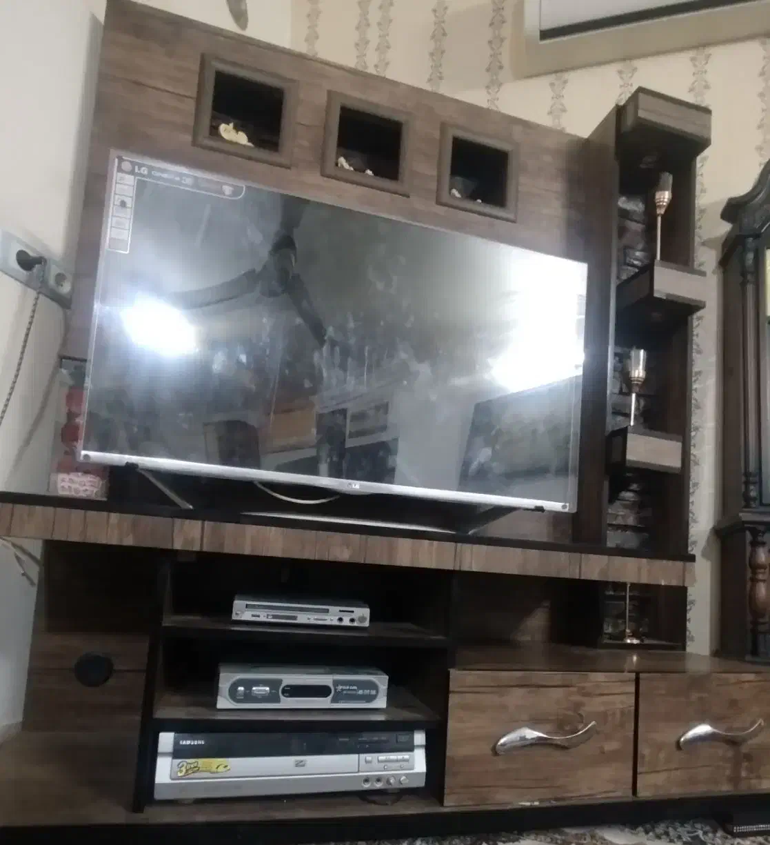 میز تلویزیون|میز تلویزیون|بم, |دیوار