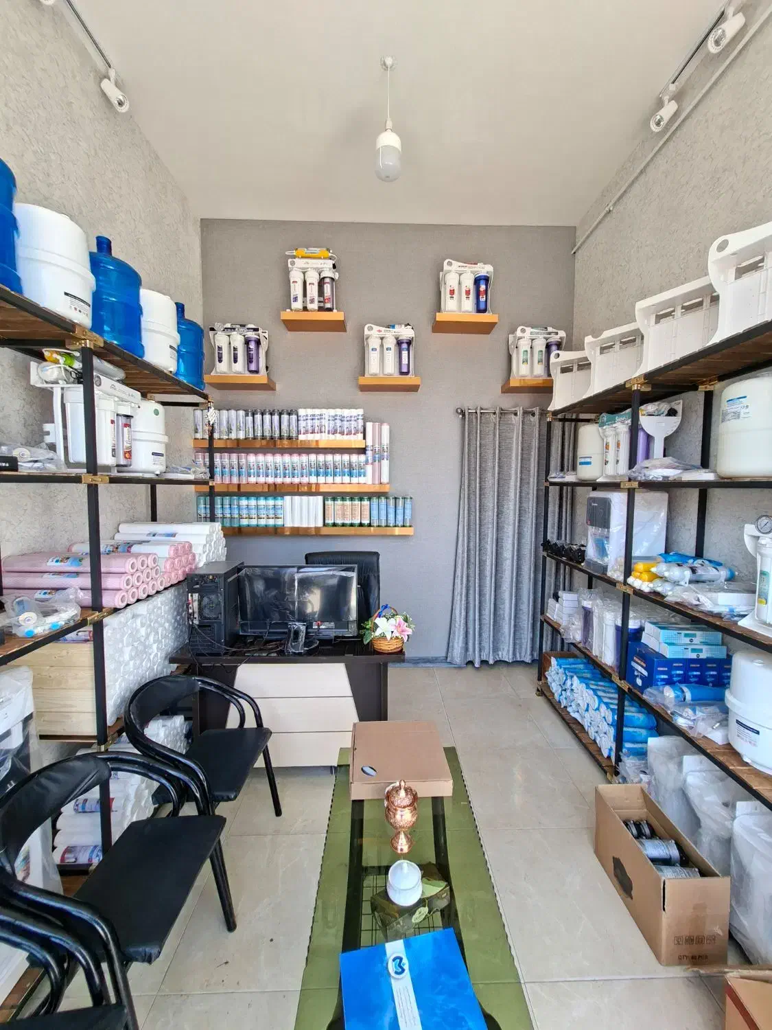 فروش و تعمیرات تصفیه آب|آب‌سردکن و تصفیه آب|کاشان, میدان کهنه|دیوار