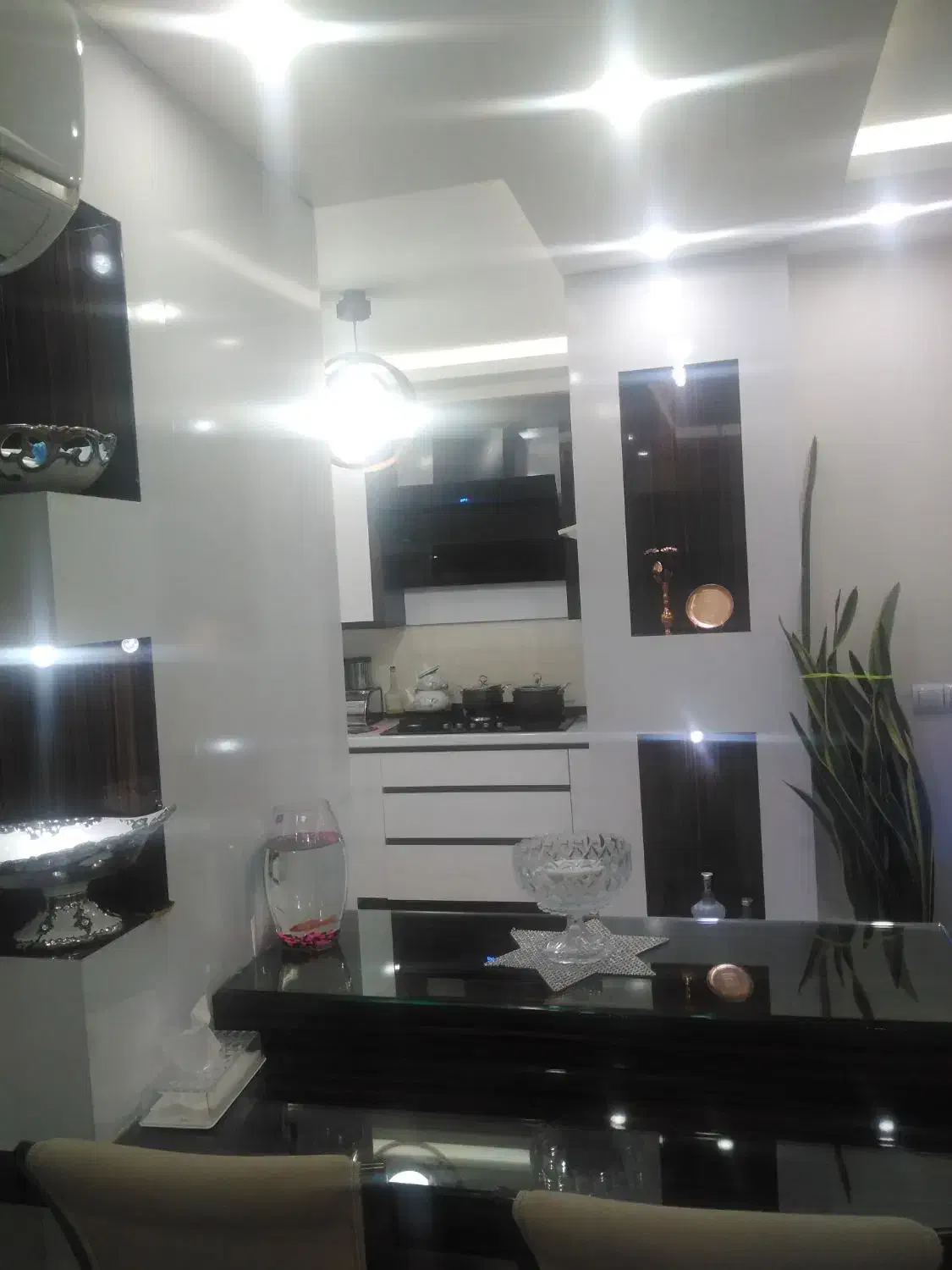 واحد 90 متری مدرس|فروش آپارتمان|شاهینشهر, طالقانی|دیوار