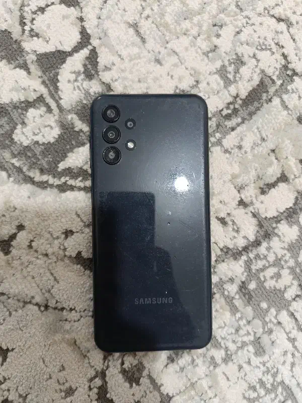 گوشی A13|موبایل|ابریشم, |دیوار