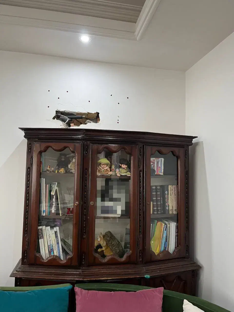 مبل ال ۶ نفره به همراه بوفه بزرگ|مبلمان خانگی و میز عسلی|بابل, |دیوار