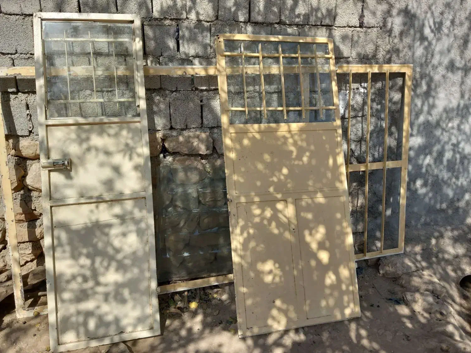 درب اهنی|مصالح و تجهیزات ساختمان|کارزان, |دیوار