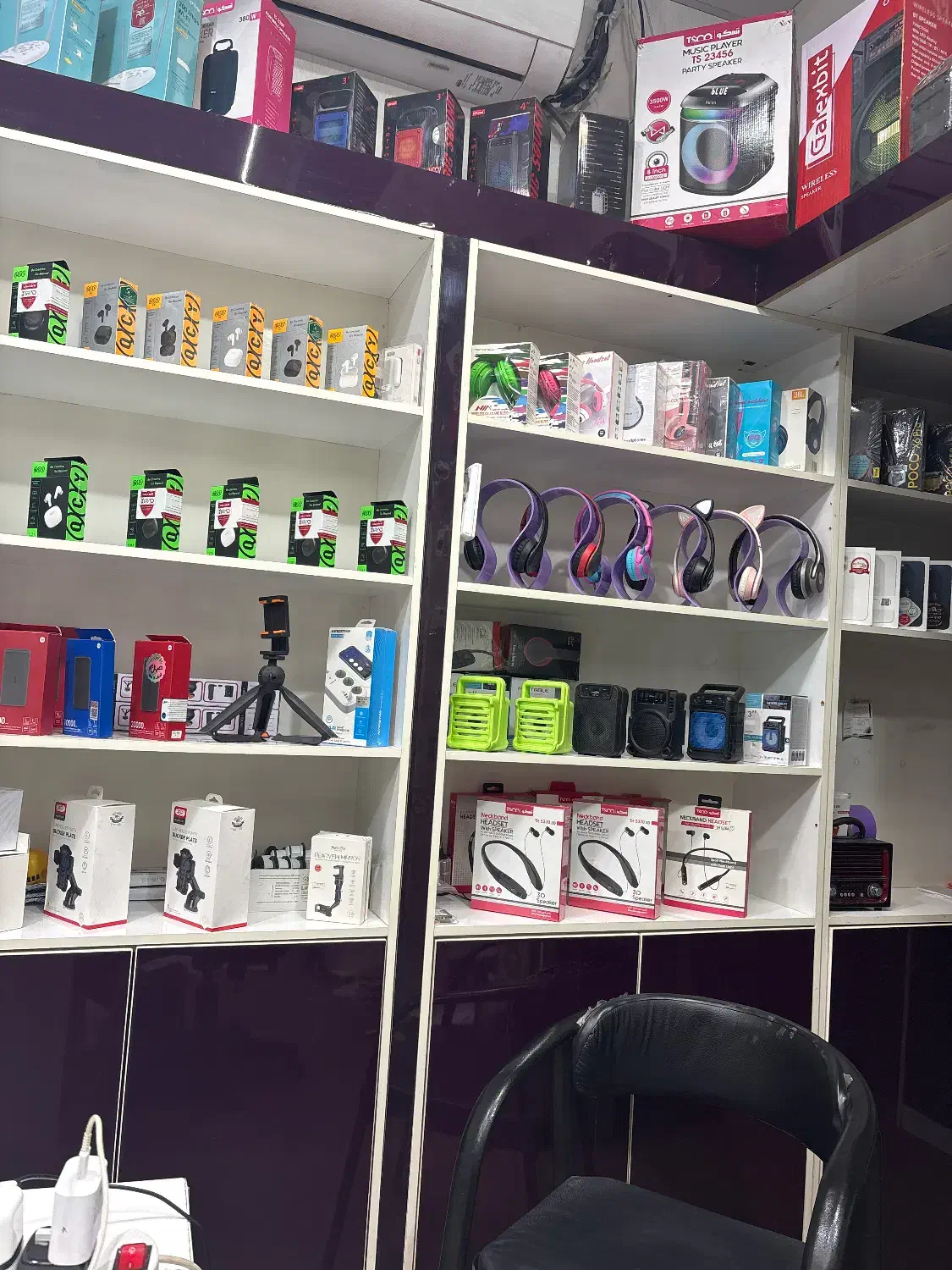 دکور موبایل فروشی|فروشگاه و مغازه|زارچ, |دیوار