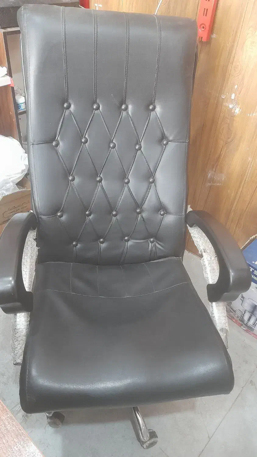 صندلی اداری چرخ دار|دفتر کار|نورآباد ممسنی, |دیوار