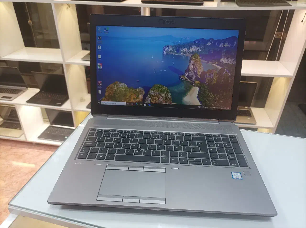 لپ تاپ hp zbook 15 G6              فروش اقساطی|رایانه همراه|سمنان, |دیوار