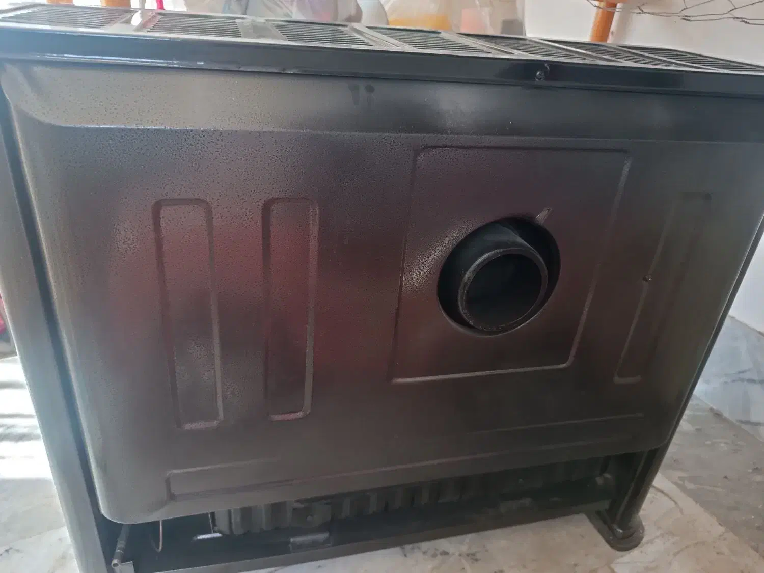 بخاری گازی نوی نو ومیز ناهار خوری|بخاری، هیتر، شومینه|مشهد, انصار|دیوار