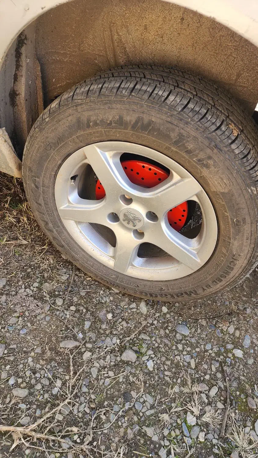 پژو پارس ۸۵ نقره ای|خودرو سواری و وانت|صومعه‌سرا, |دیوار