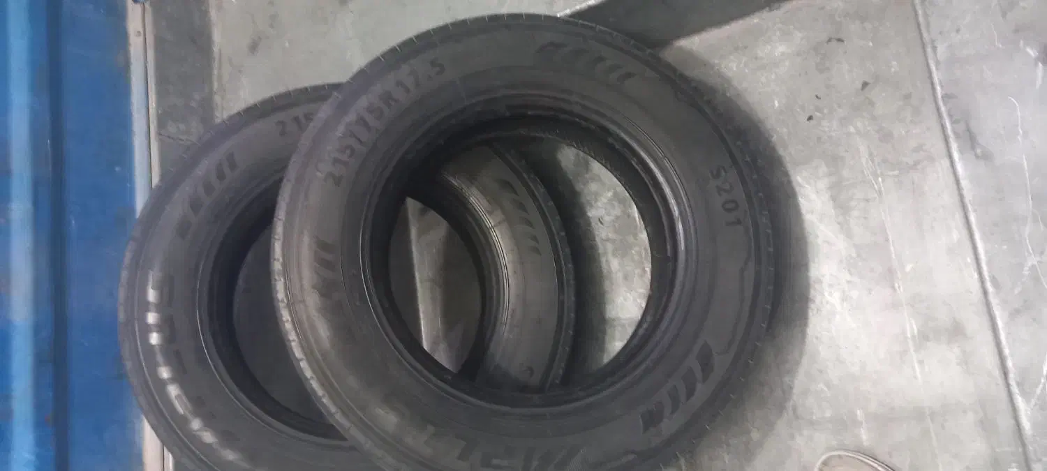 لاستیک جلونیسان|قطعات یدکی و لوازم جانبی|خور (اصفهان), |دیوار