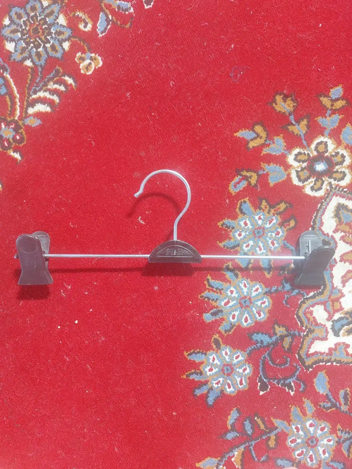 رگال و چوب شلوار|بندرخت و رختآویز|لنده, |دیوار