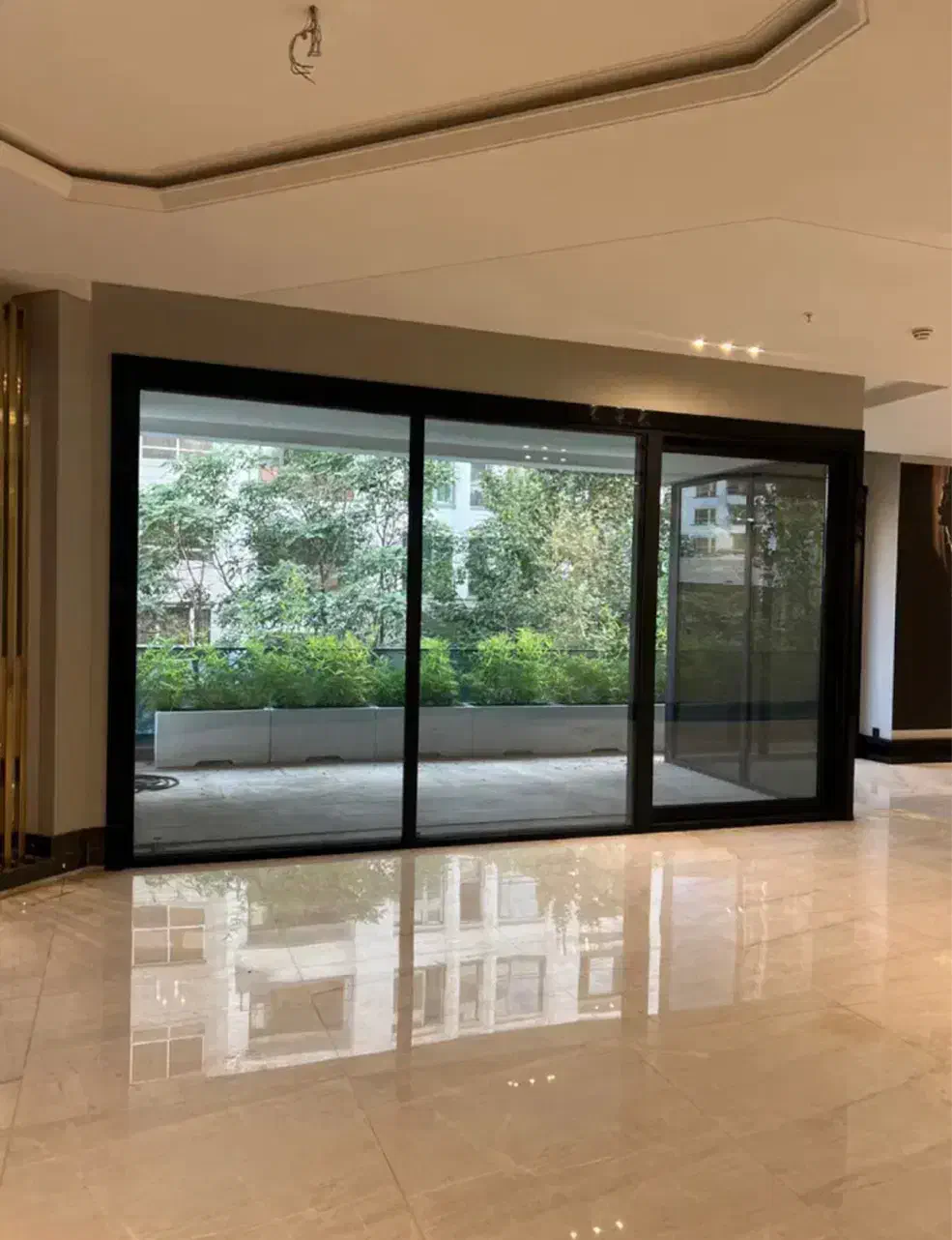 ۹۵ متر فول نوساز بدون مشابه تاپ لوکیشن