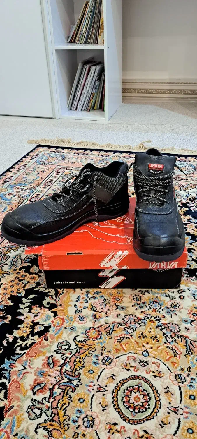 کفش ایمنی یحیی سایز ۴۵ و ۴۶|کیف، کفش، کمربند|دوگنبدان, |دیوار