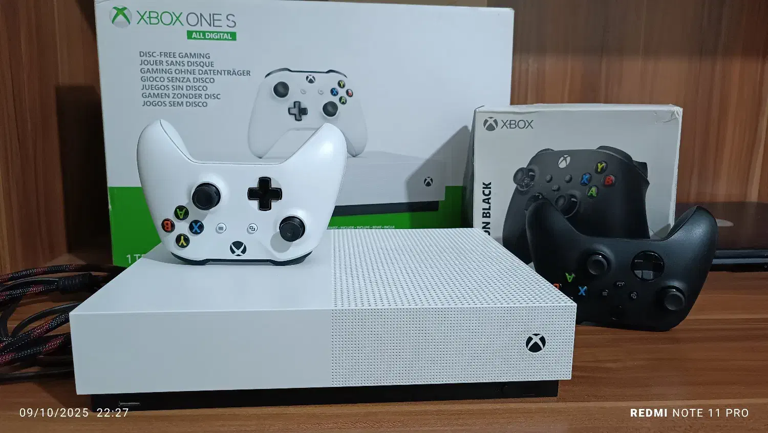 کنسول بازی Xbox one s|کنسول، بازی ویدئویی و آنلاین|گنبد کاووس, |دیوار