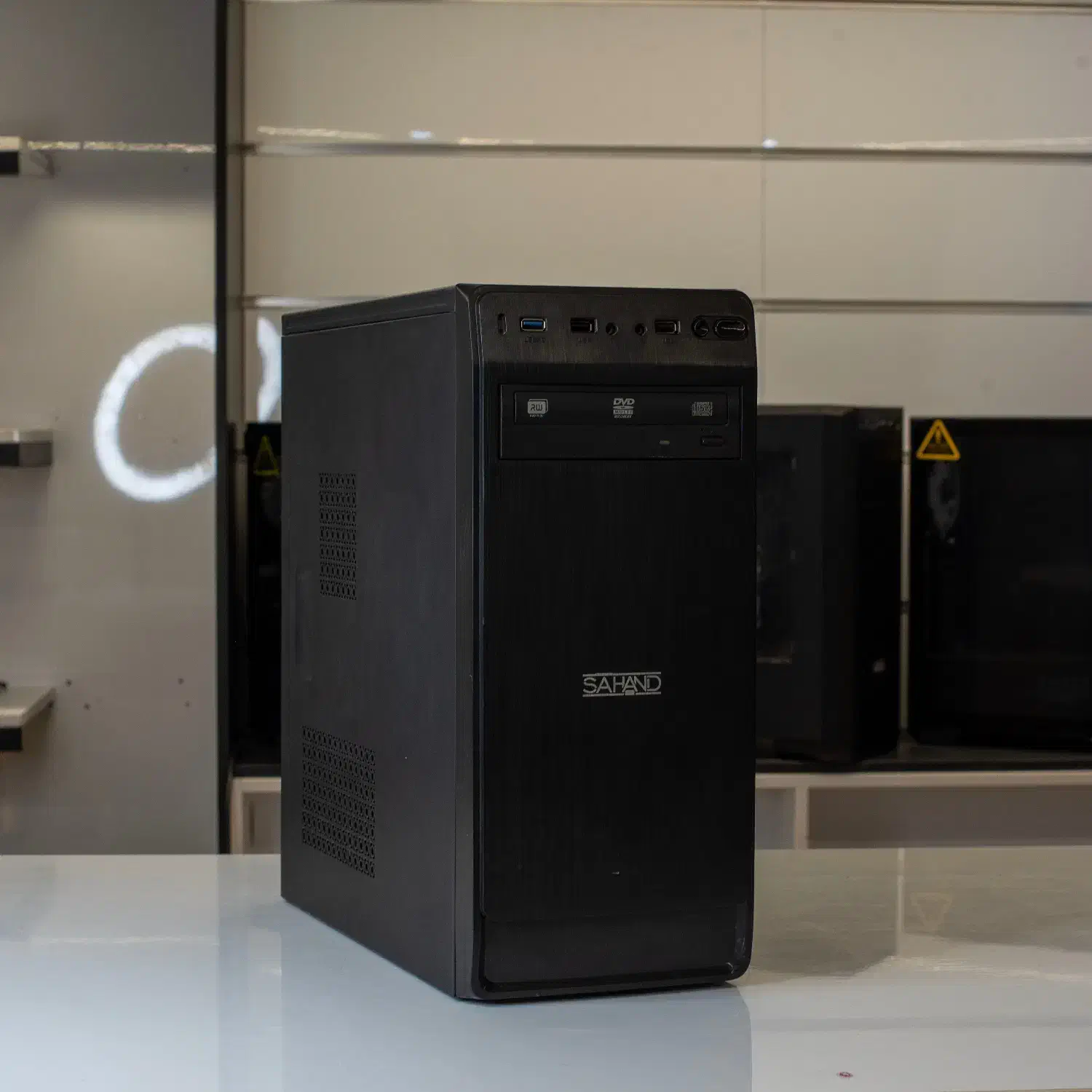 کیس گیمینگ i3-12Gn با 4GB گرافیک و مانیتور 22 اینچ|رایانه رومیزی|یزد, |دیوار