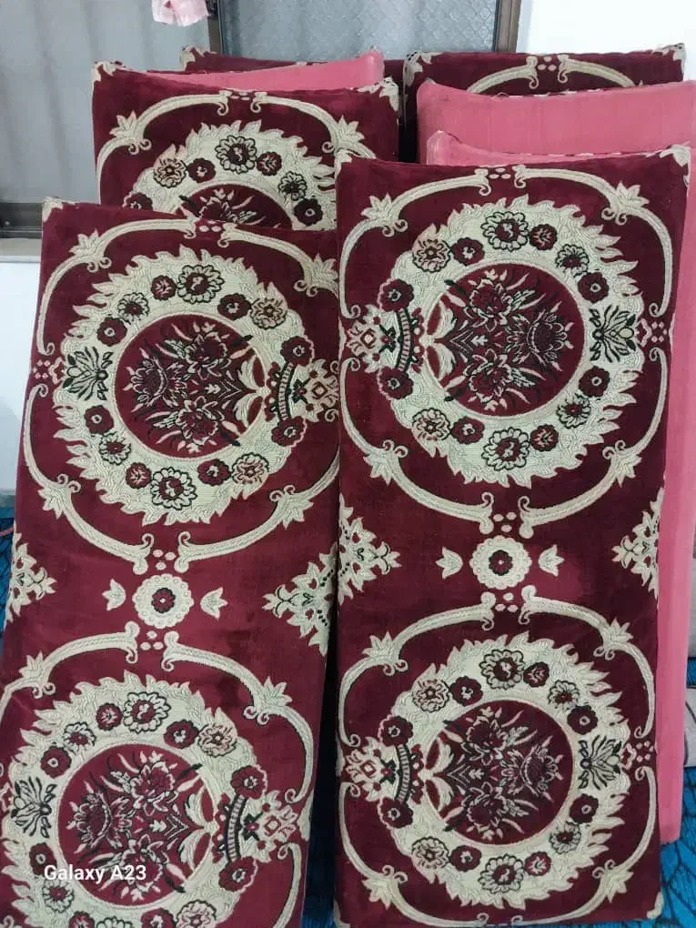 ۴ جفت قالی پشتی کاملا سالم و در حد نو|پشتی|آمل, |دیوار
