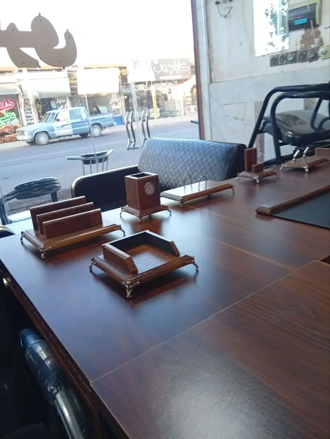 ‌سد‌رومیزی|دفتر کار|بردسکن, |دیوار